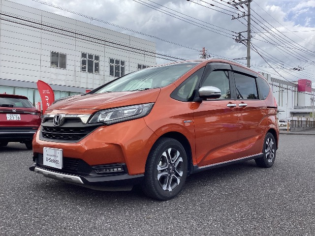 フリード 1.5 ハイブリッド クロスター ホンダセンシング 