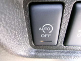 アイドリングストップ搭載で、さらに低燃費を実現!OFFボタンがございますので、必要に応じて使い分けてください。
