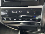 エアコンはオートですので一年中快適なドライブが楽しめます。