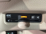 いまや快適なカーライフに欠かせないETCが付いています。