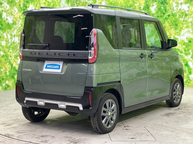 三菱 デリカミニ T プレミアム 4WD の中古車詳細 (23,000km, アッシュ