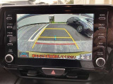 【バックモニター】バックカメラが装着されています。車庫入れが苦手な方もこれがあれば安心ですね