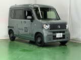 高エネルギー密度のバッテリーを採用するとともに、電費を向上させるさまざまなバッテリーマネジメント機能によって、1日の配送・配達などを安心してこなせる一充電走行距離245kmを実現しました。