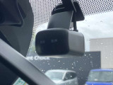 【日産純正 後方カメラ付きドライブレコーダー装着車】 映像/音声の記録はもちろん、映像再生時に走行軌跡や車速のわかるGPS搭載。事故時の客観的な検証に役立ちます。