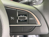 【クルーズコントロール】高速道路もラクラク走行。アクセルを離しても一定速度で走行ができ、長距離運転時の負担を軽減!加速・減速も簡単なスイッチ操作で調整できます。