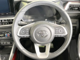 【純正革巻きステアリング】上質な革を使用することで、手にしっかり馴染みとても運転しやすいハンドルです♪