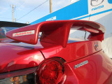 AutoExe製のトランクスポイラーが装着されております。車の外観をスポーティに彩ってくれます。