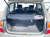 後席を格納すると、これだけの広さが!シーンに合わせたシートアレンジで、大きな荷物も積むことが出来ます♪