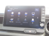 ナビゲーションはギャザズ9インチメモリーナビ(LXU-242NBi)が装着されております。AM、FM、CD、DVD再生、音楽録音再生、フルセグTV、Bluetoothがご使用いただけます。