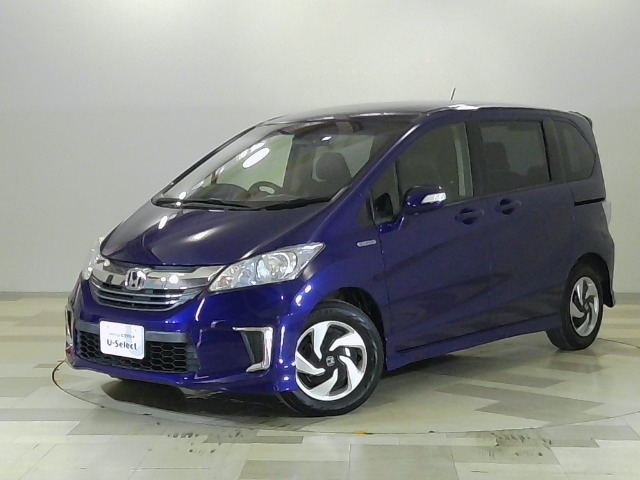 フリードハイブリッド 1.5 プレミアムエディション 