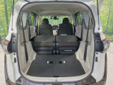 後席を格納すると、これだけの広さが!シーンに合わせたシートアレンジで、大きな荷物も積むことが出来ます♪