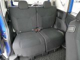 セカンドシートもゆったりです。