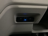 ビルトインタイプのETCで見た目もスッキリ。高速道路の利用にとても便利です。