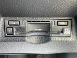 今や必需装備となりつつある、【ETC】搭載車!当店でセットアップが可能ですので、ご納車当日からご使用が可能です!高速道路料金のお支払いが楽々です!