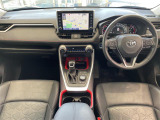 RAV4 2.0 アドベンチャー オフロードパッケージ 4WD 4WD 本革シート