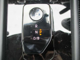 マニュアルモード付シフトレバー