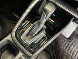 発進時から滑らかに加速する無段階変速のCVTはストップ&ゴーの多い街の中も快適です