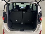 【ラゲッジルーム】たっぷり荷物も積み込める荷室スペース★