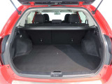 広々としたラゲージスペースを備えています。大きなものや長さのある荷物もしっかりと積み込めます。