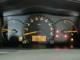 とても見やすいメーターです。夜間時はラグジュアリーな気分にさせてくれる照明が魅力ですので、夜のドライブも楽しみになりますよ♪
