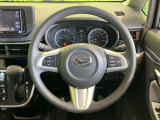 ステアリングも使用感が少なく、きれいな状態となっております♪