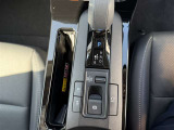 シフトレバー周辺の画像です☆