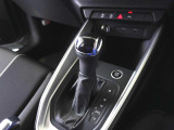 指定工場で車検までご対応可能。6ベイを完備したサービス工場を併設し、Audiライフをサポートします。