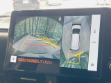 【パノラミックビューモニター】専用のカメラにより、上から見下ろしたような視点で360度クルマの周囲を確認することができます☆死角部分も確認しやすく、狭い場所での切り返しや駐車もスムーズに行えます。