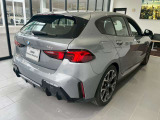 【ご納車後について】遠方のお客様はお住まいのエリアのBMWサービス工場にてメンテナンスを受けて頂けます。現地BMWへのお取次ぎなどもさせて頂きますのでご安心下さい。