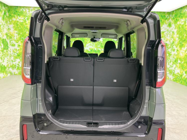 三菱 デリカミニ T プレミアム 4WD の中古車詳細 (23,000km, アッシュ
