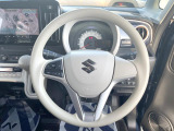 ステアリングも使用感が少なく、きれいな状態となっております♪