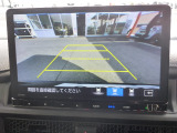 バック駐車が苦手な方や、初めてのお車で不安な方でも後方をナビ画面に映してくれるので、ラクラク停められます。