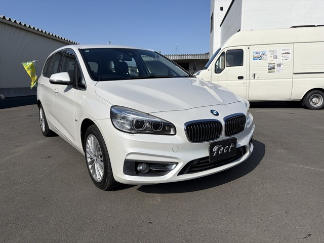 2シリーズグランツアラー 218d ラグジュアリー 