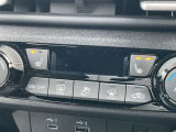 運転席と助手席にはシートヒーターを搭載しております。寒い日のお出掛けも快適に出来ます。