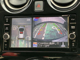 【アラウンドビューモニター】上空から見下ろしているかのような映像で駐車をサポート。安心です。