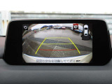 サイド&バックカメラを搭載。車両左側の見にくいところはもちろんのこと、バック時にも映像を出すことができますので狭い駐車場やすれ違い等でも安心してバックができます。