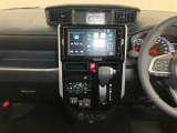 ディスプレイオーディオ、オートエアコン付