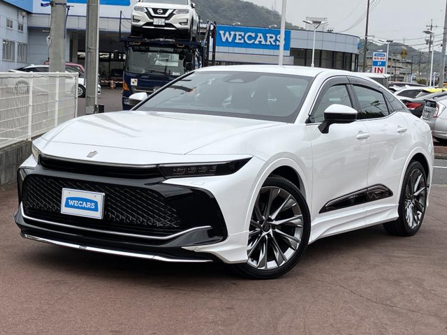 クラウンクロスオーバー 2.5 G アドバンスト レザー パッケージ E-Four 4WD