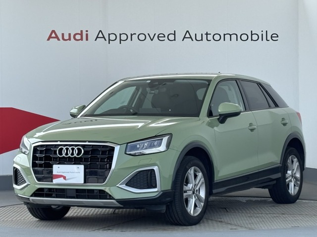 Q2 35 TFSI アドバンスド 