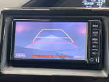 【バックモニター】駐車時に後ろの映像がナビゲーションにうつるので駐車がらくらく★車庫入れが心配なかたもバックモニターで安心★