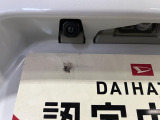バックカメラが付いています。ナビなどのディスプレイを取り付けると、バックモニターとしてご利用いただけます!