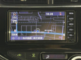 【純正ナビ】人気の純正ナビを装備。ナビ利用時のマップ表示も見やすく、テレビやDVDは臨場感がアップ!いつものドライブがグッと楽しくなります