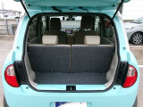ラゲッジスペースは十分な広さを確保しています。日常のお買い物にも大活躍!積み下ろしも楽々ですよ。