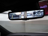 【デジタルインナーミラー】車両後方カメラの映像をインナーミラー内のディスプレイに表示。視界を遮るものがない映像で、後方の安全確認がより快適になります。一度お店でご確認して下さい!!