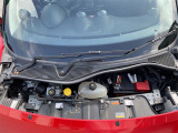 【エンジンルーム】エンジンの調子は良好です!ご納車前にはしっかりとオイル交換・その他油種類の点検補充をさせて頂きます。また、ガリバーでは修復歴のある車は販売いたしません。