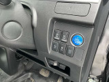 運転席操作部です!わからないスイッチ類や操作部はお気軽にお問い合わせ下さい!