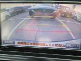 バックカメラ付き♪車庫入れ、バックでの駐車時に後方が見える事での安心感は大きいです☆一度装備したら外せなくなるアイテムです♪