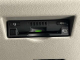 ETCがついていて、高速道路の料金所などスムーズに通過することが出来ます!