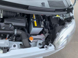 エンジンルームも綺麗に洗浄してから納車致します。普段あまり見ることが無い箇所だからこそ綺麗だと感動しますよね(*&acute;▽`*)
