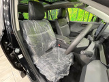 運転席シート廻りは使用感も少なく、良好な状態となっています。丁寧に使われていたことがよくわかりますね。